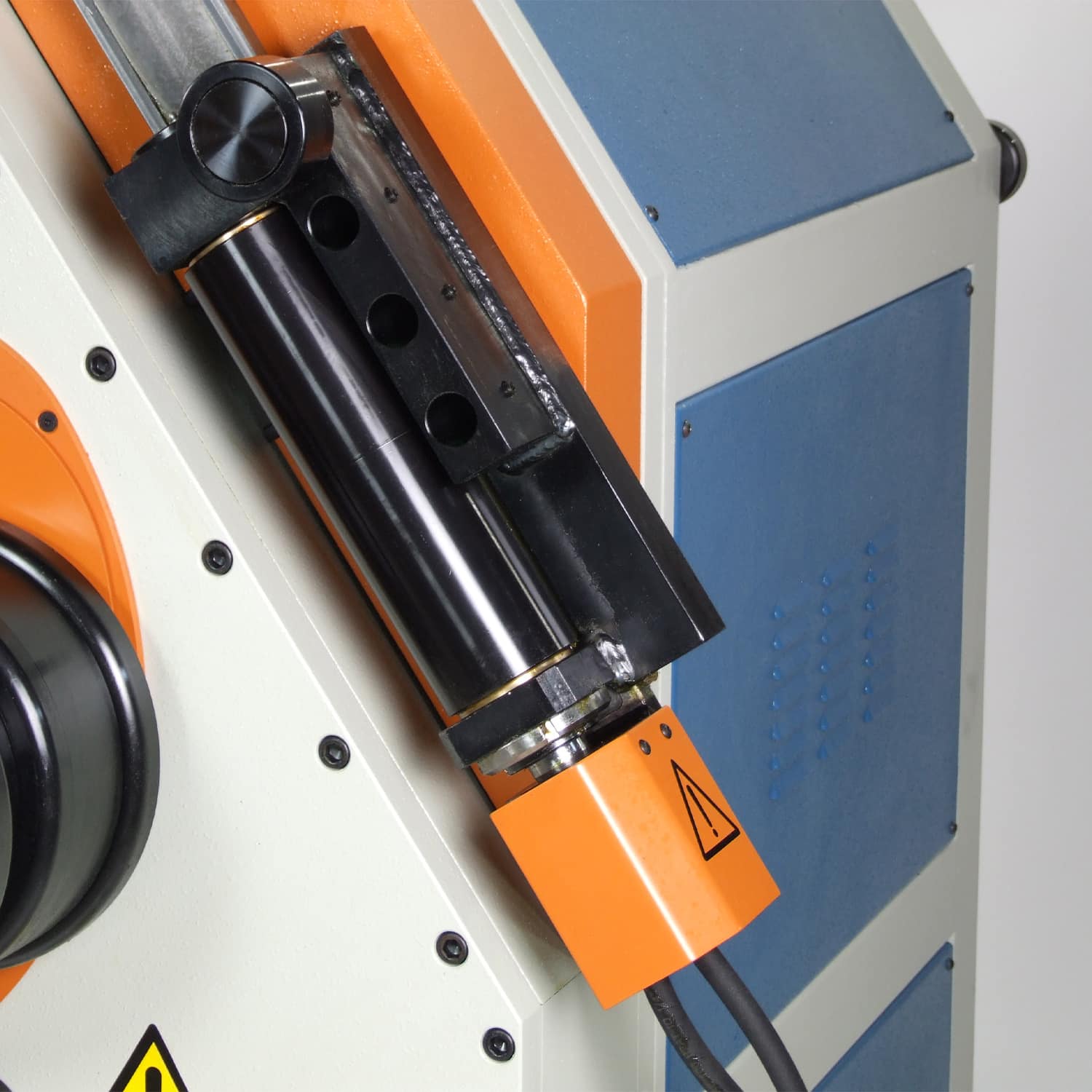 Baileigh RH120 Hydraulic Roll Bender Onix Machinery Sales Ltd.